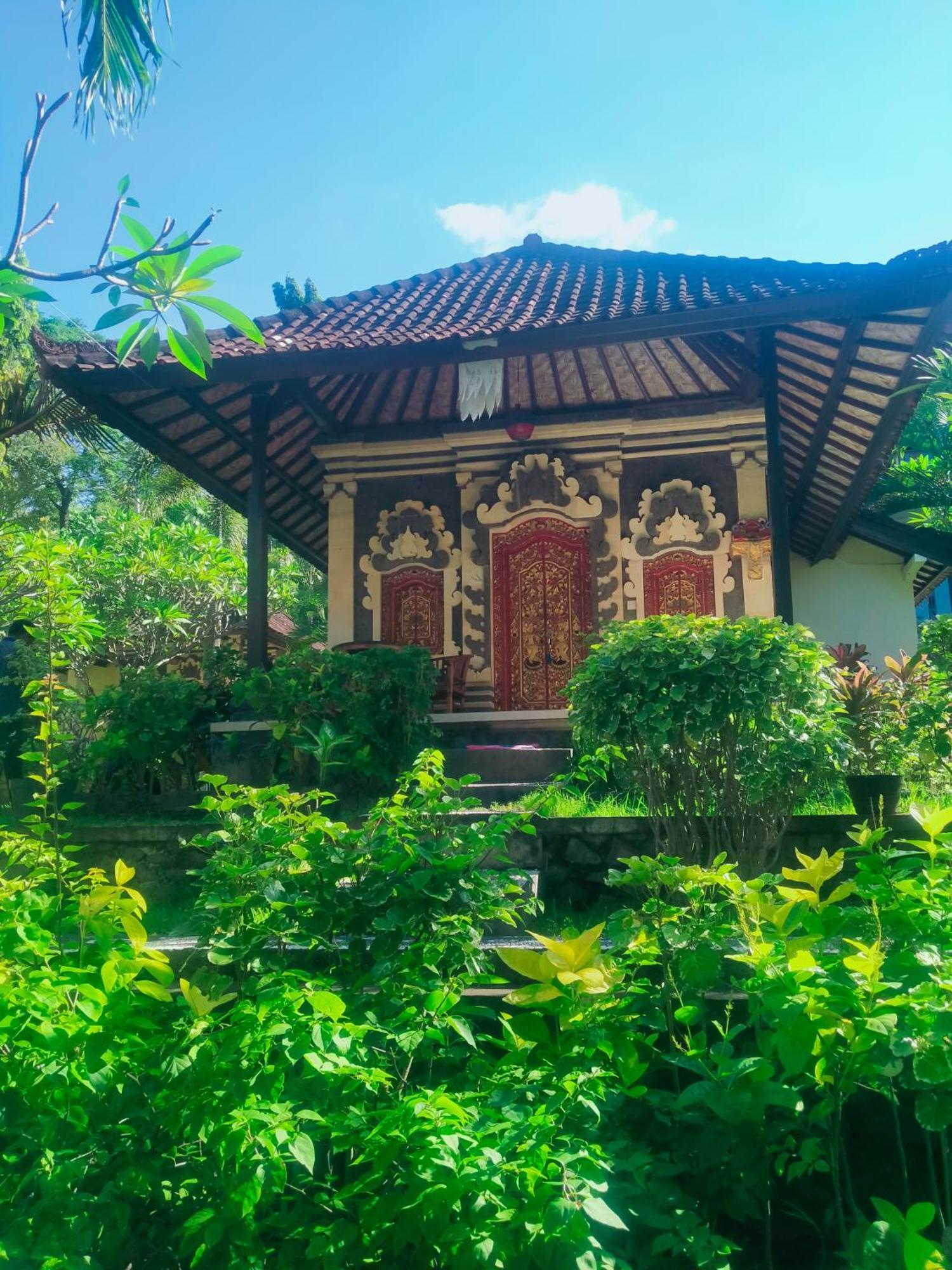 Coral Bay Bali बिस्तर और नाश्ता